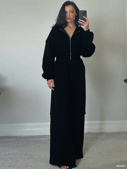 Comfortable Women's Striped Hoodie Tracksuit Set
