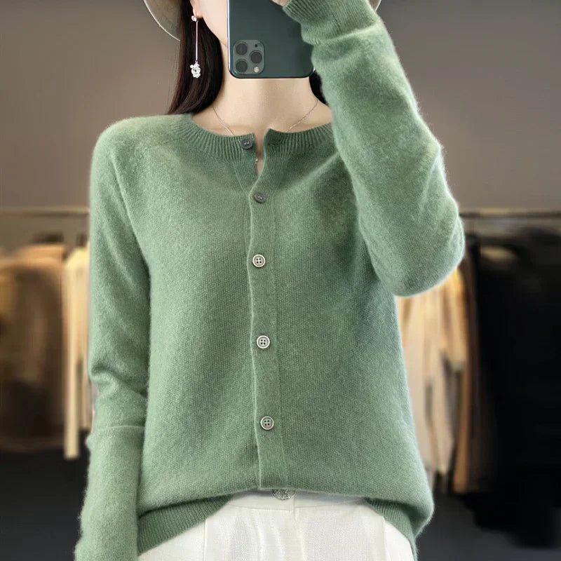 Soft Women's Open Front Wool Sweater - VogeLuxe