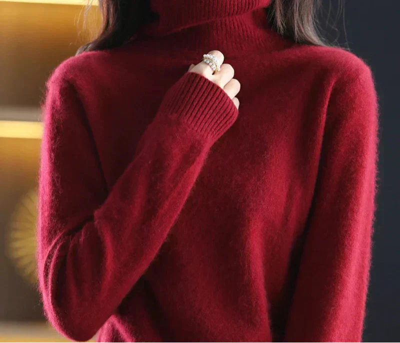 Luxurious Soft Cashmere Crew Neck Sweater