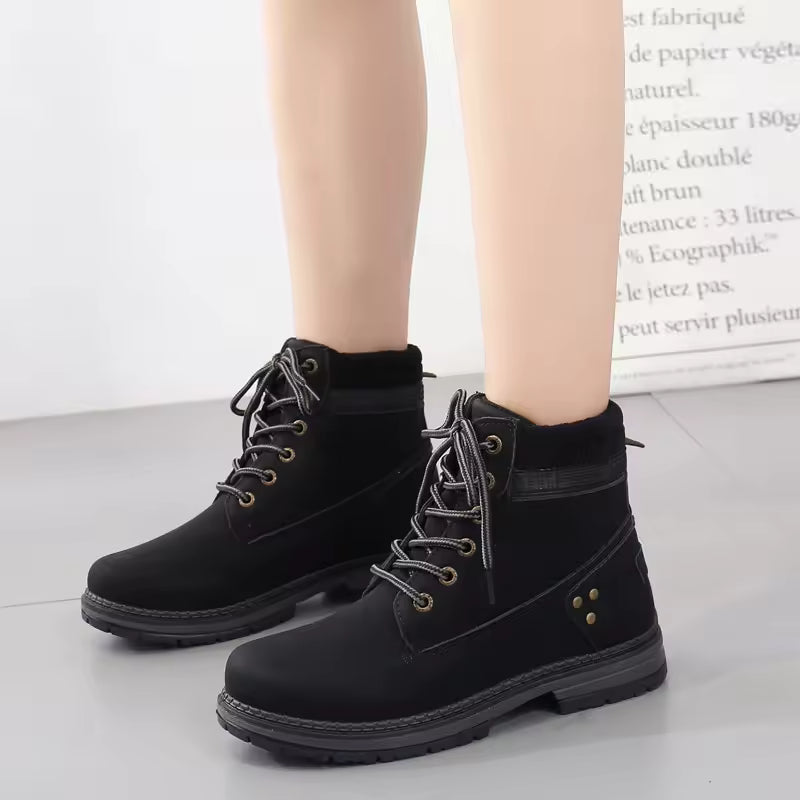 Comfy Low Heel Ankle Boots - Warm Winter Shoes