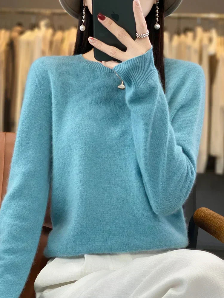 Soft Merino Wool Crew Neck Winter Sweater For Women
