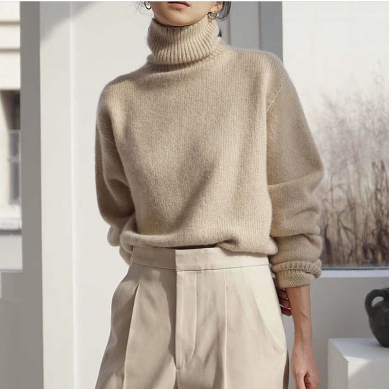 Cozy Women's Big Knit Turtleneck Winter Sweater - VogeLuxe