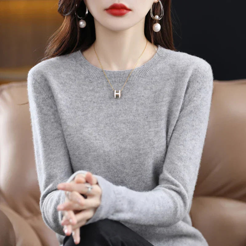 Soft Merino Wool Women's Warm Sweater - VogeLuxe