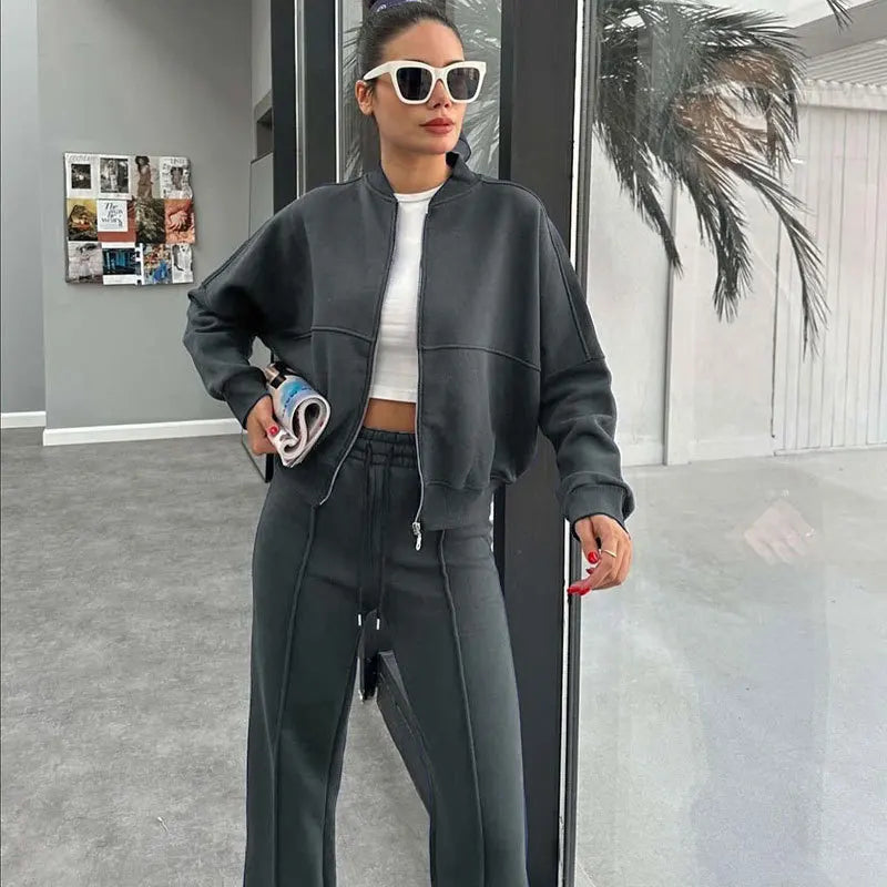 Ladies Cozy Tracksuit with Zip Jacket and Trousers