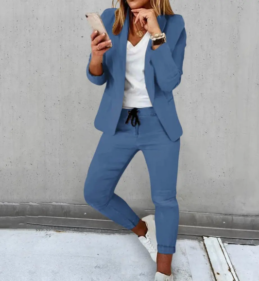 Classic Ladies Blazer and Trousers Suit Set - VogeLuxe