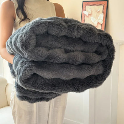 Plush Faux Fur Blanket | Super Soft Cozy Throw