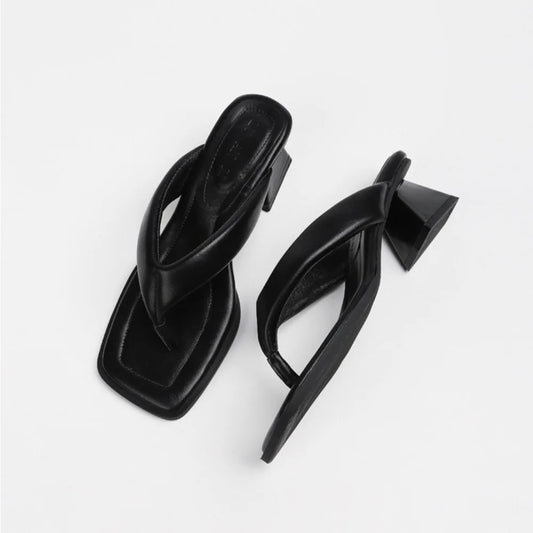 Classic Pointed Heel Summer Sandals - VogeLuxe