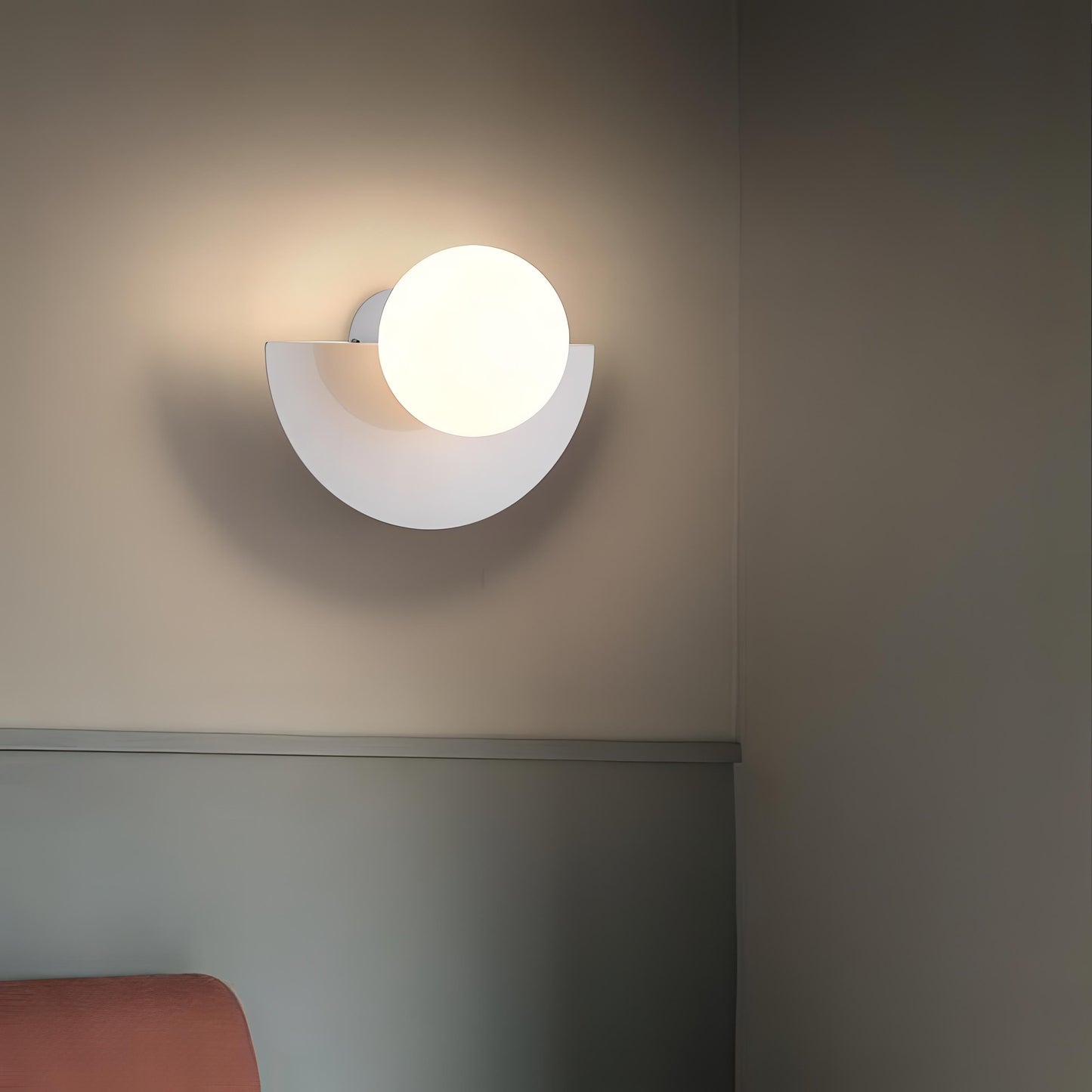 Contemporary Half Circle LED Wall Lamp Warm Ambient Lighting