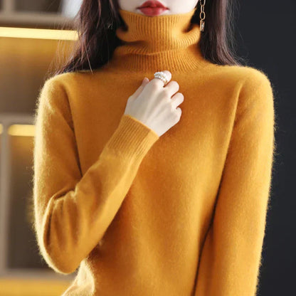 Luxurious Soft Cashmere Crew Neck Sweater - VogeLuxe