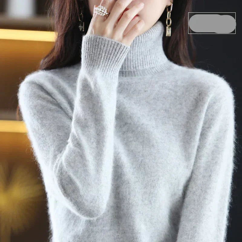 Luxurious Soft Cashmere Crew Neck Sweater