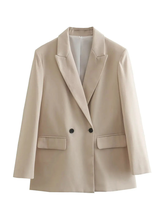 Classic Fit Women's Coat with Pockets and Buttons - BritishElegance