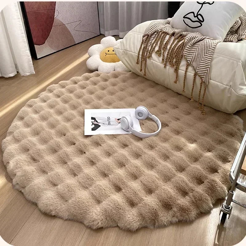Soft Circular Mat in Scandinavian Design