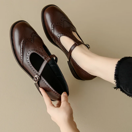 Classic Lace Up Women's Oxford Shoes - VogeLuxe