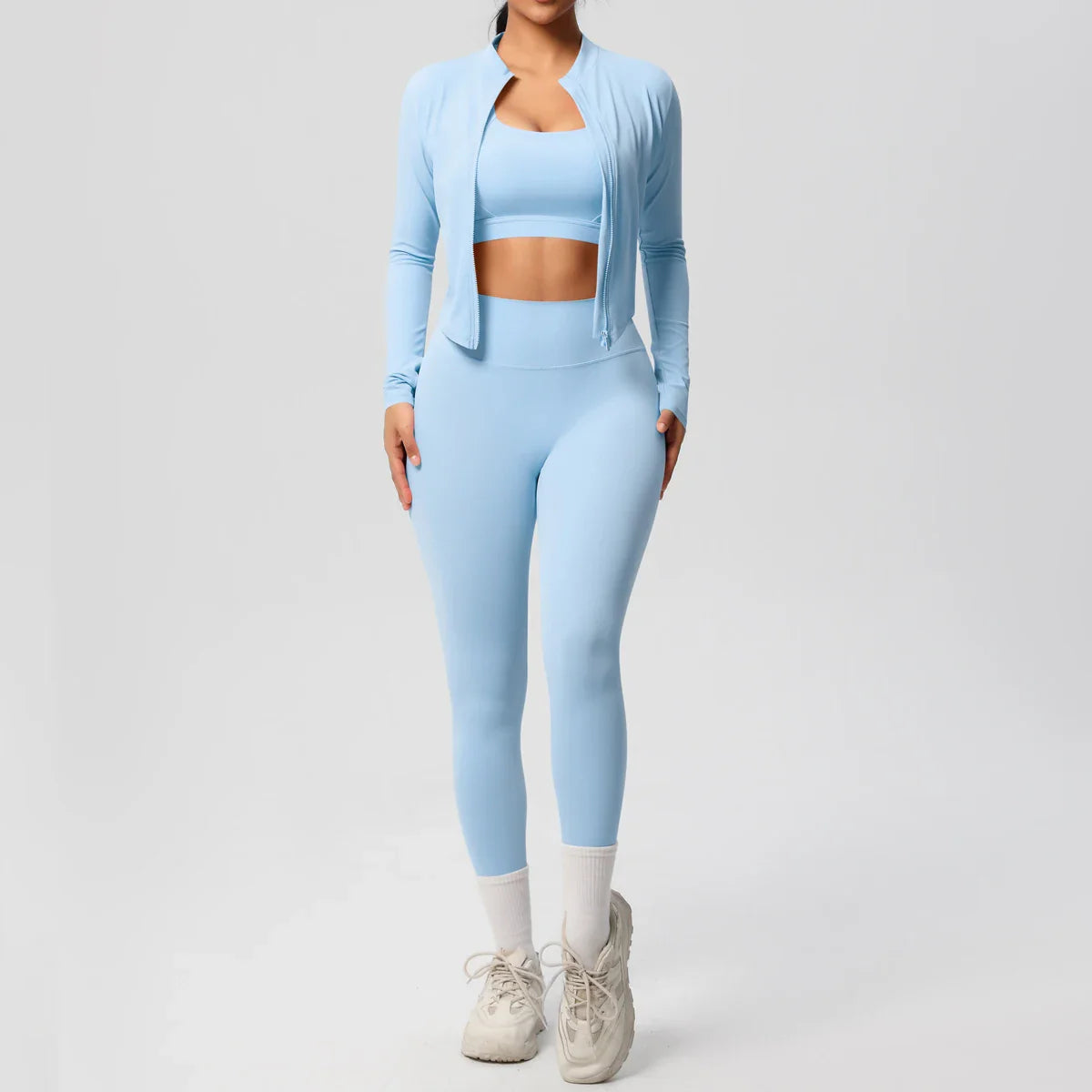Comfortable 3-Piece Fitness Outfit