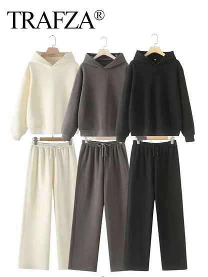 Soft Women's Hoodie and Jogger Pants Set - BritishElegance