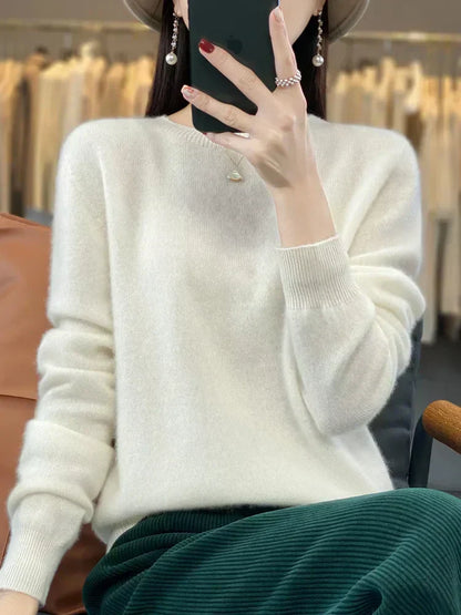 Soft Merino Wool Crew Neck Winter Sweater For Women