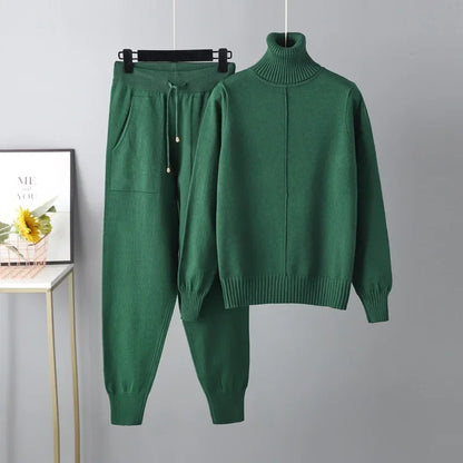 Ladies Cozy 2 Piece Sweater Outfit