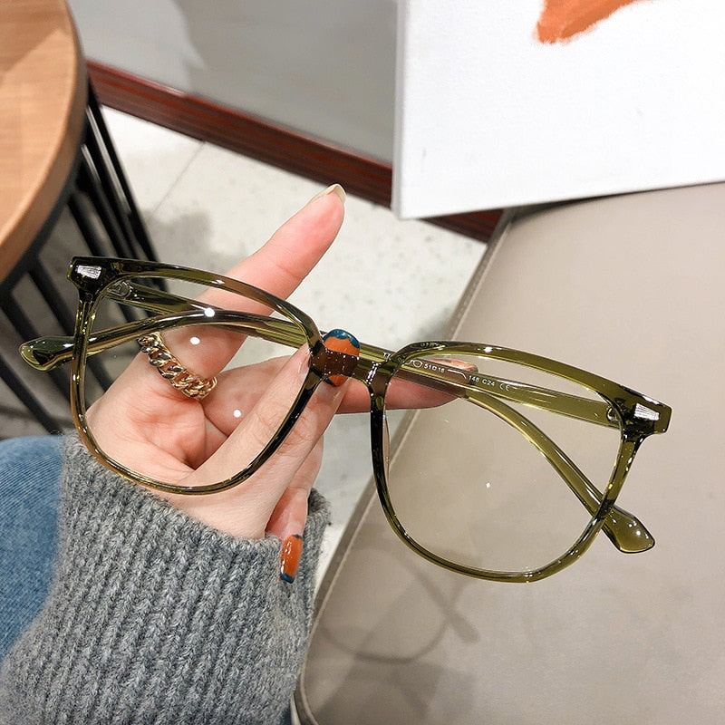 Blue Light Blocking Glasses For Eye Comfort - VogeLuxe