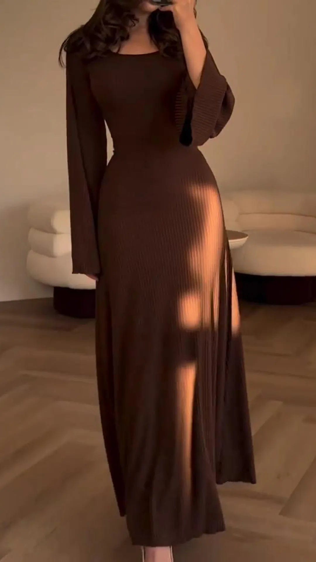 Chic Ladies Long Sleeveless Maxi Dress