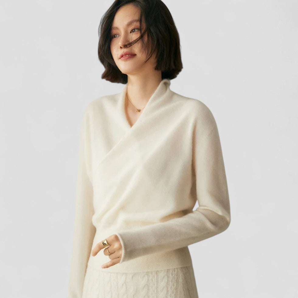 VogeLuxe | Women’s Crossover Cashmere Sweater