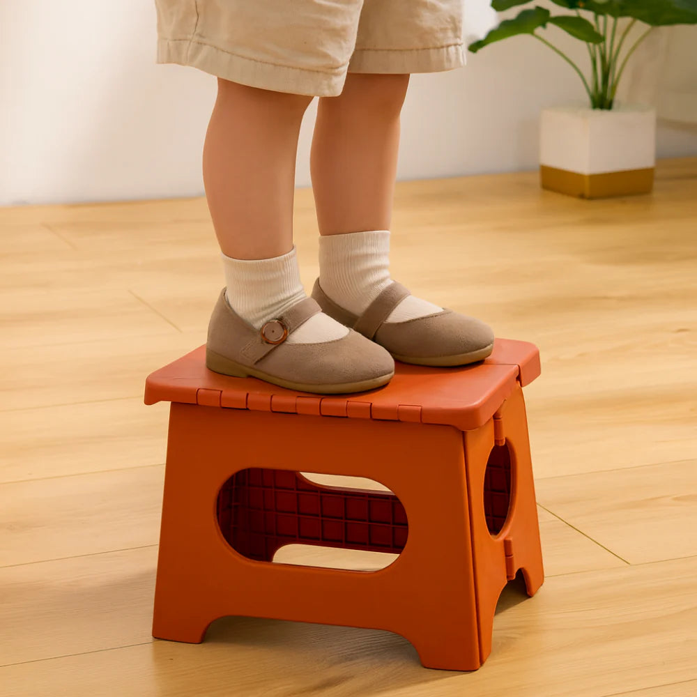 Compact Foldable Step Stool for Home Use - VogeLuxe