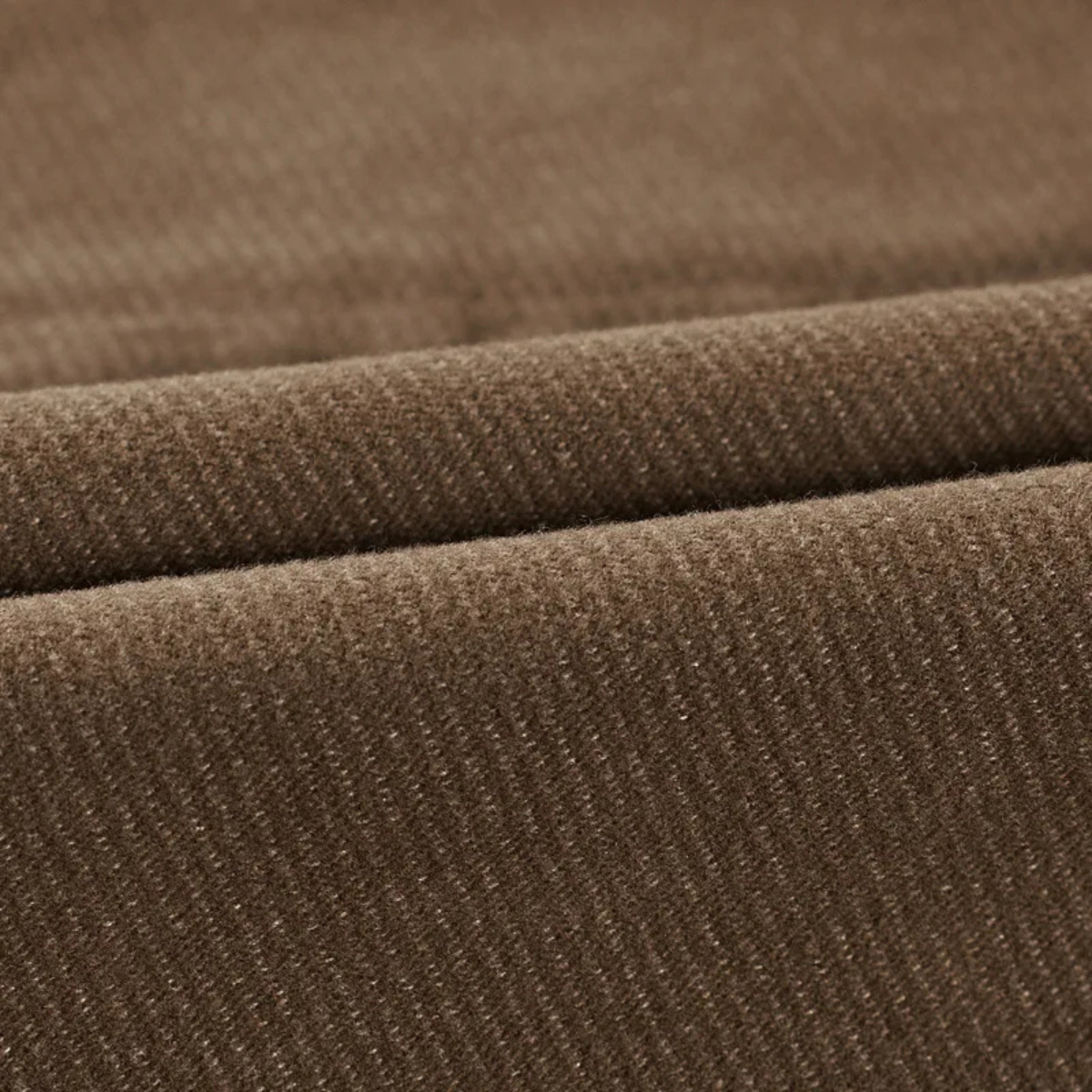 The Appiano Men’s Winter Wool Jacket with Plaid Lining and Double Breasted Design 6