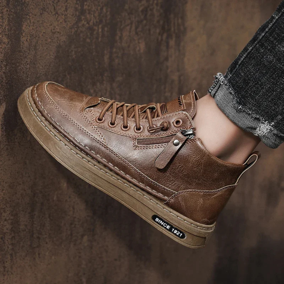 The Cannaregio Men’s Casual Leather High Ankle Shoes with Side Zipper 4