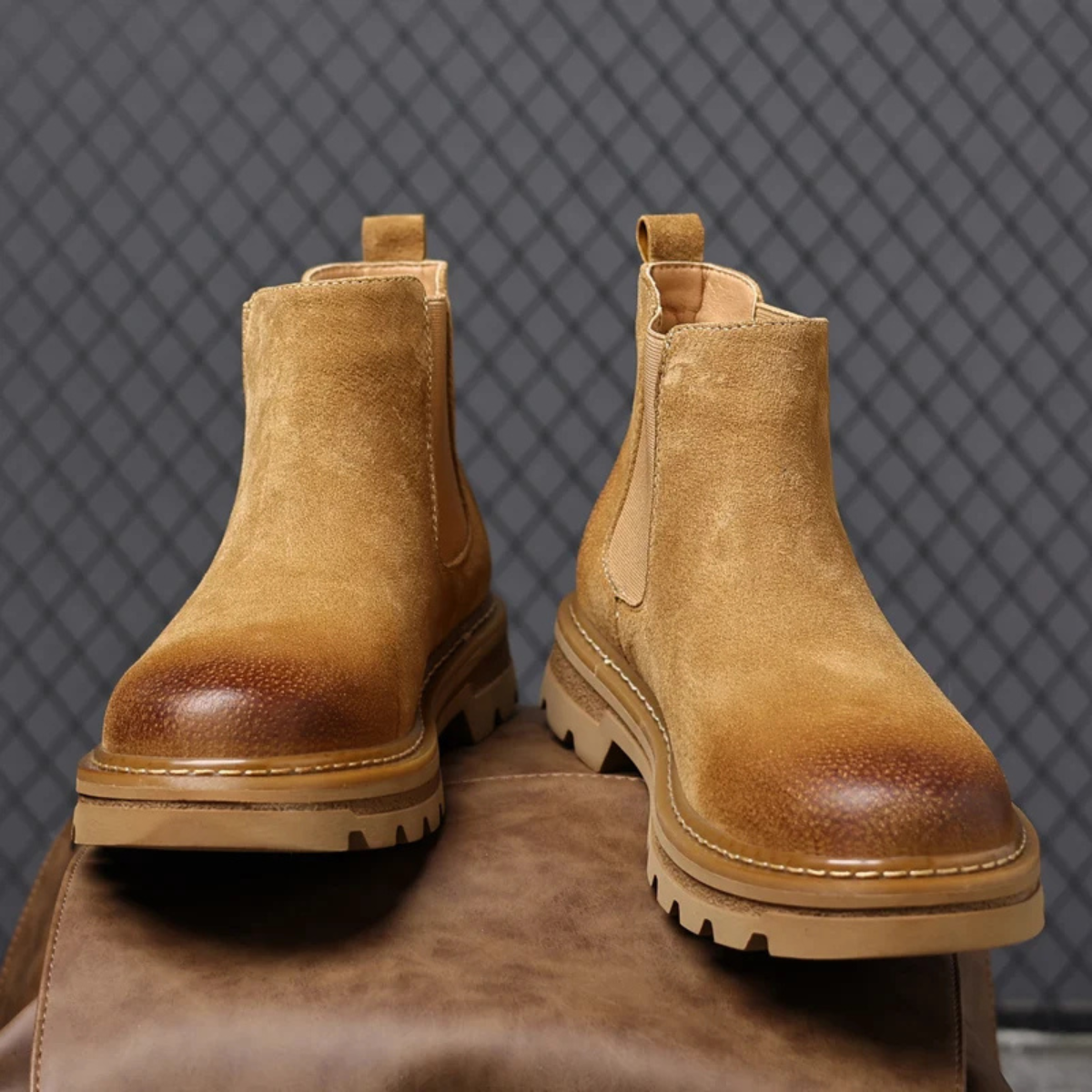 The Cardiff Bay Men's Comfortable Suede Chelsea Boots 5