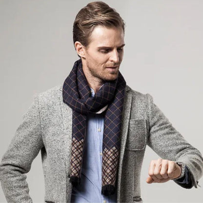 The Champs Élysées Cashmere Merino Scarf for Men - Black 4