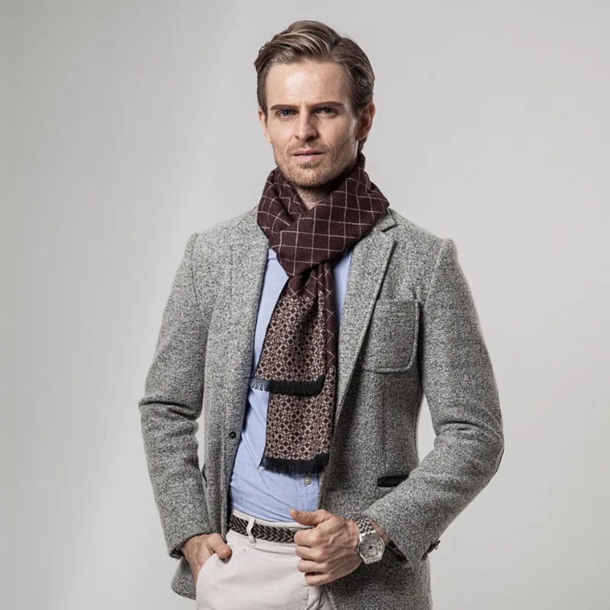 The Champs Élysées Cashmere Merino Scarf for Men - Burgundy 5