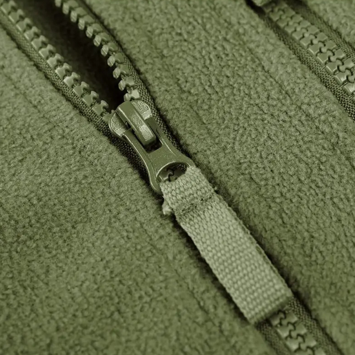 The Padova Men’s Warm  Tactical Fleece Jacket with Zipper Pockets 3