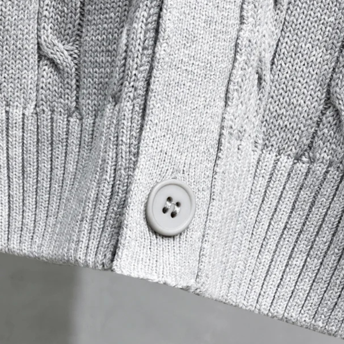 The Rochester Men's Classic Cable Knit Button Up Cardigan 4