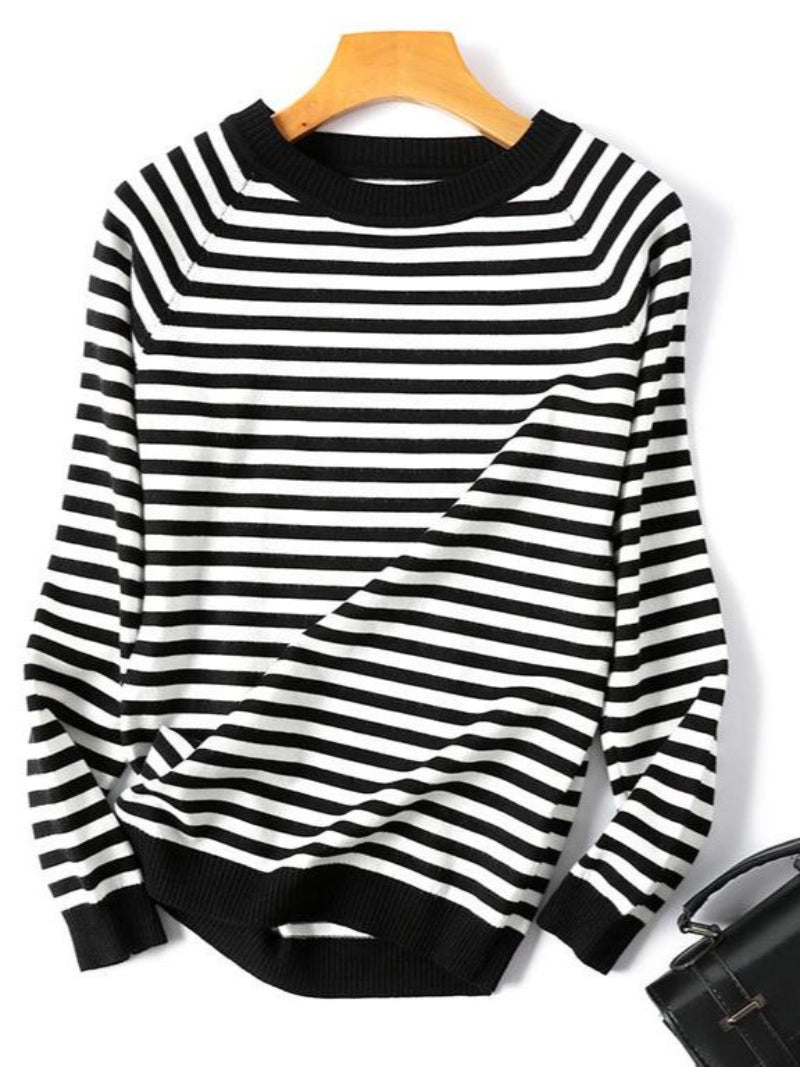 Cozy Women's Winter Crew Neck Sweater