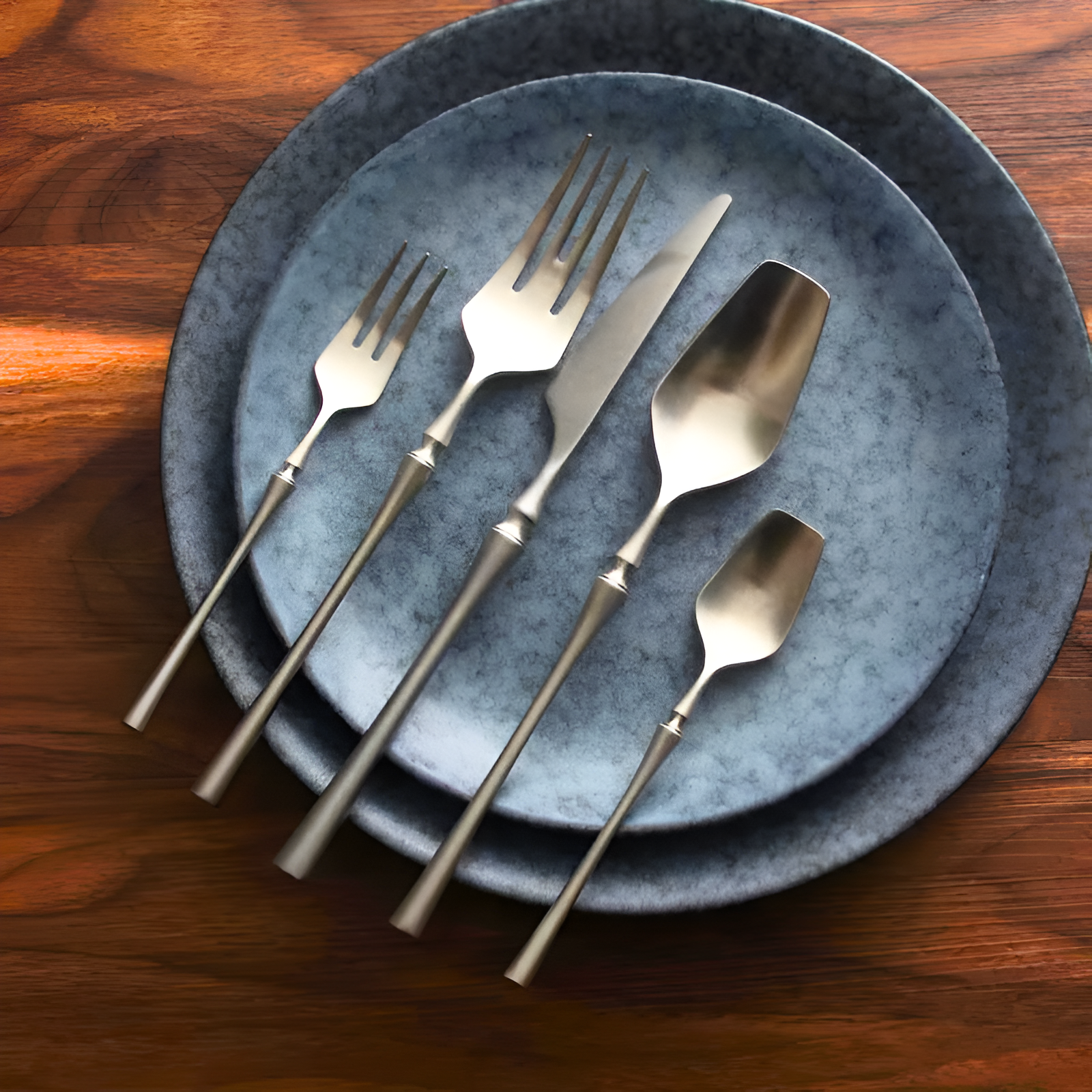 Rustic Country Style Kitchen Cutlery Set - VogeLuxe