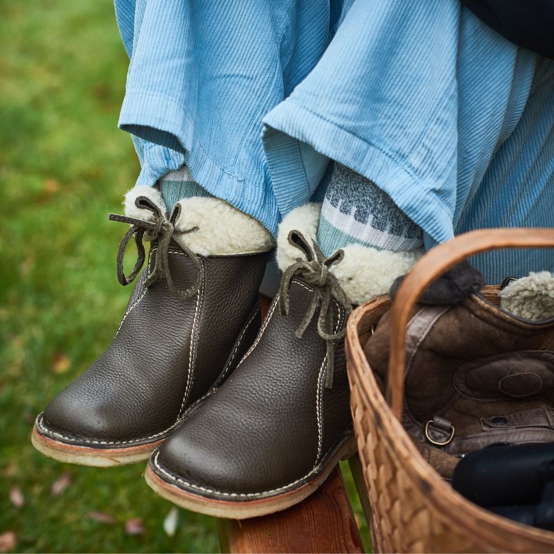 VogeLuxe | Women’s Shearling Lined Mid Calf Slouch Leather Boots
