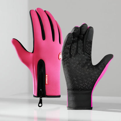 Warm Water Resistant Grip Gloves for Outdoor Use
