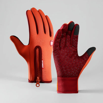Warm Water Resistant Grip Gloves for Outdoor Use