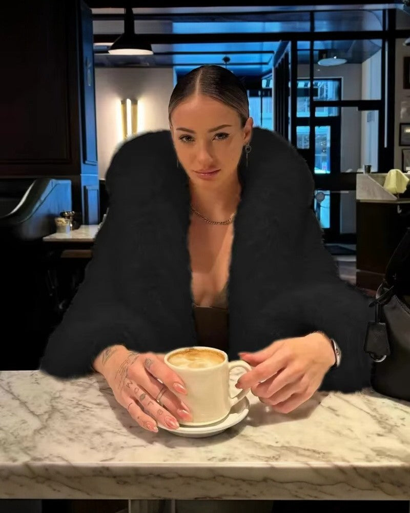 VogeLuxe | Women’s Plush Hooded Fur Jacket