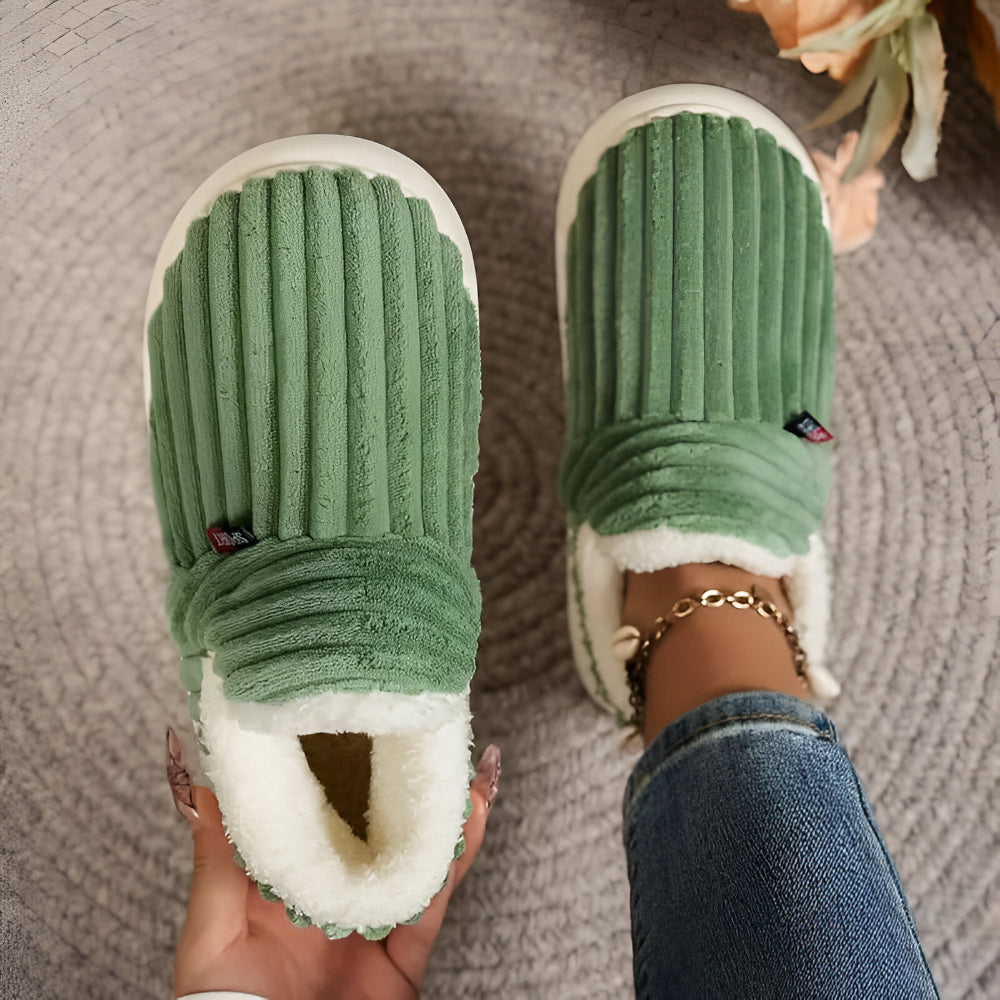 Cozy Women's Indoor Slipper Shoes for Winter - VogeLuxe