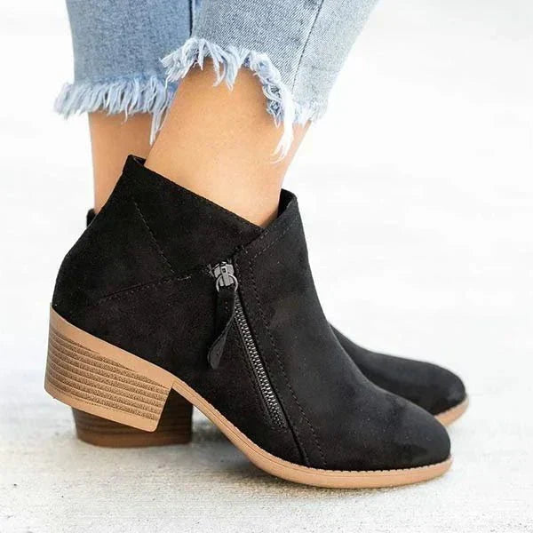 Women’s Ankle Boots – Side-Zip Design with Low Heel and Timeless Silhouette 1