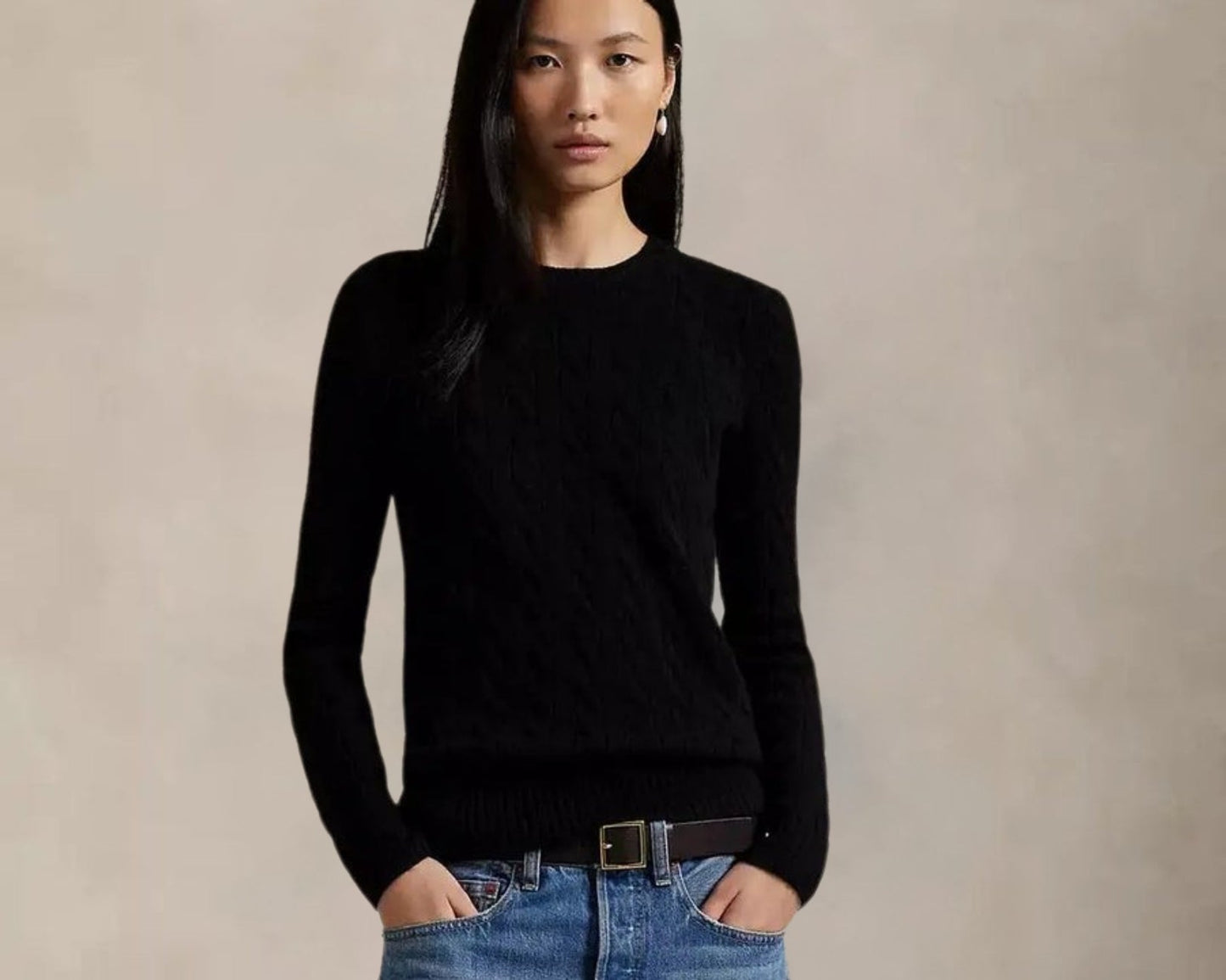 Soft Crew Neck Wool Cable Knit Sweater