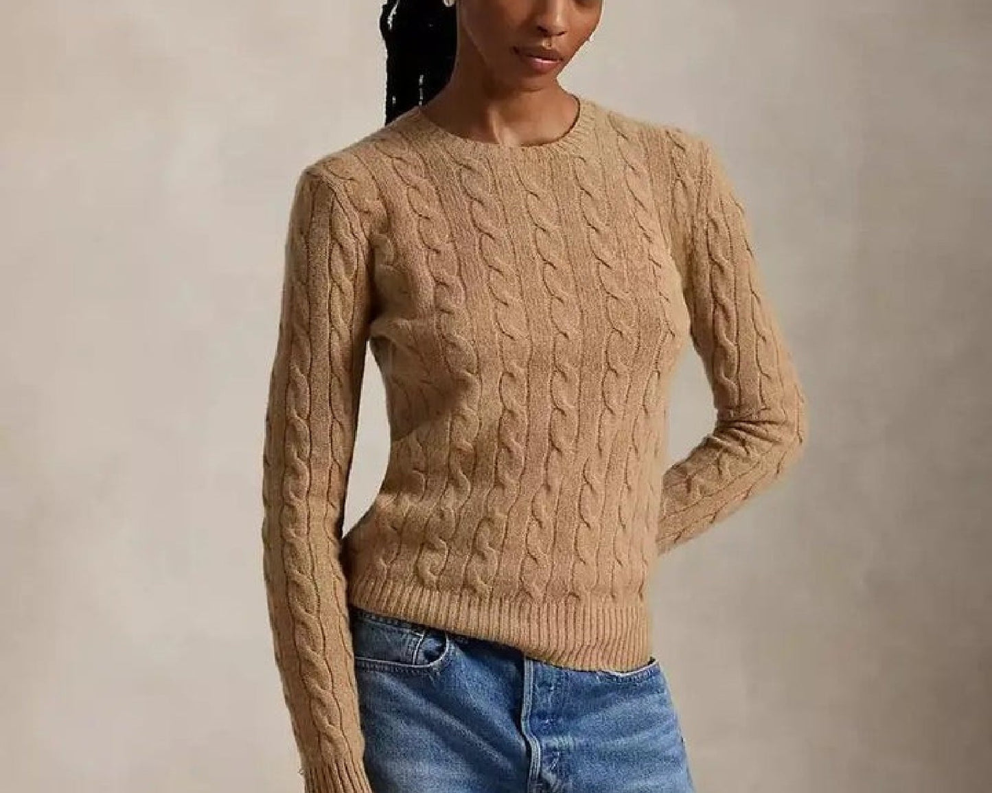 Soft Crew Neck Wool Cable Knit Sweater