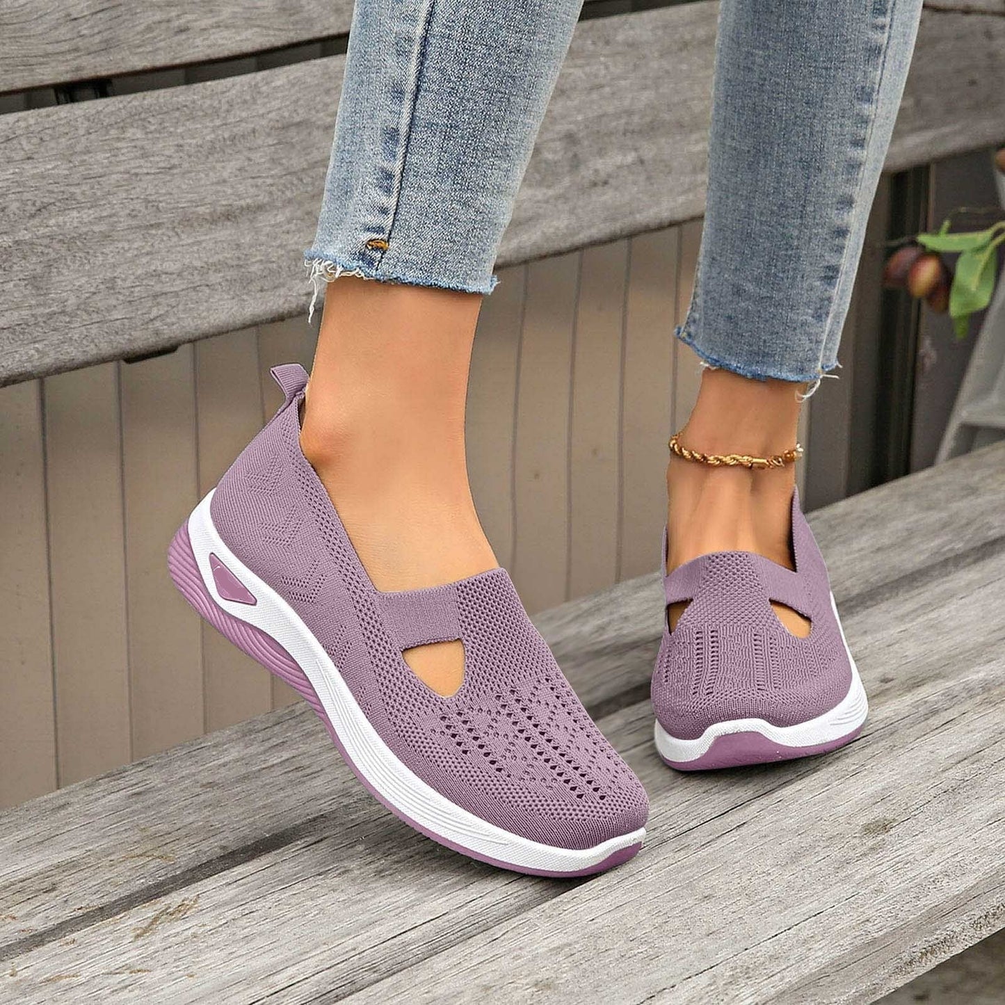 Relaxed Fit Women's Daily Walking Shoes