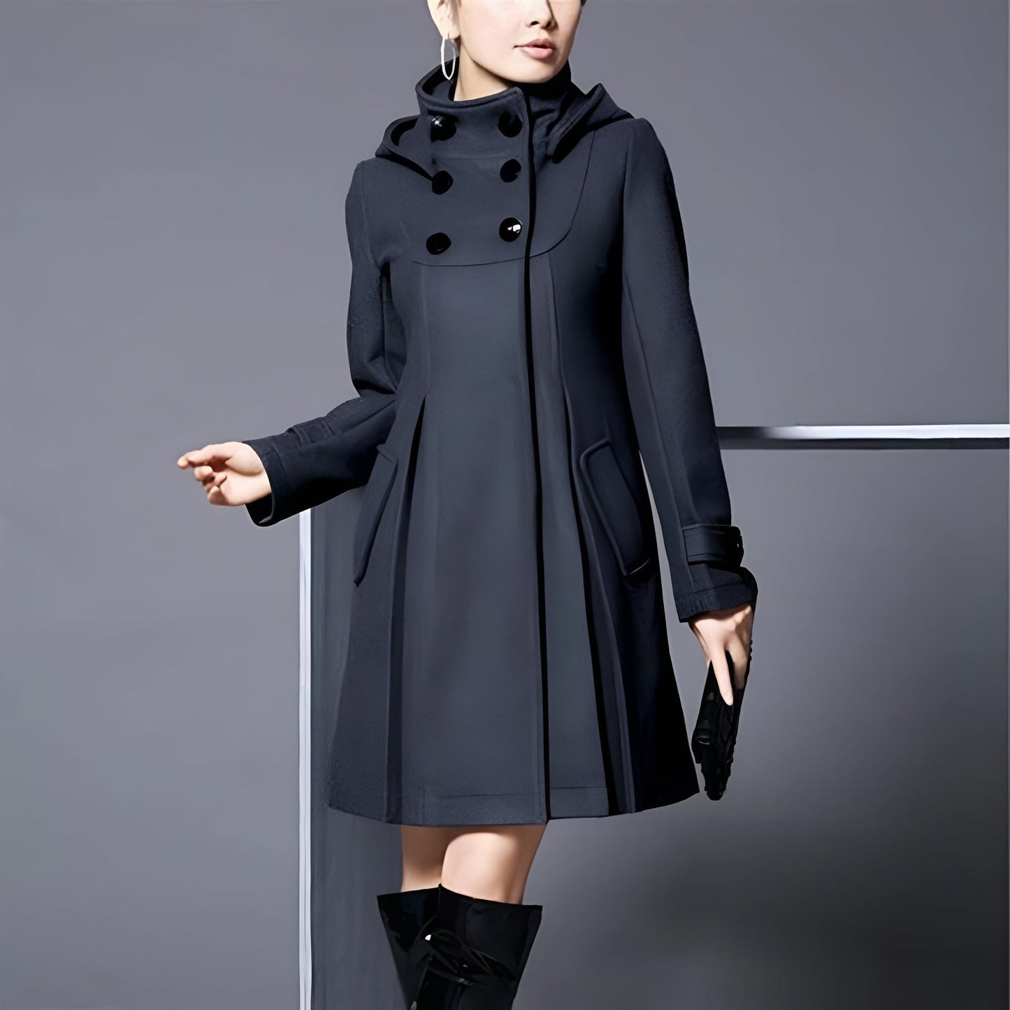 Ladies' Fashionable Zip Pocket Coat