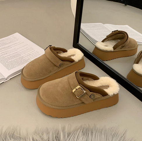 Comfortable Slip Resistant Women's Clog Shoes - BritishElegance