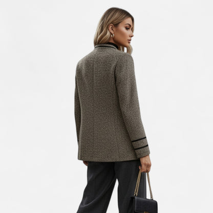 Women’s Heritage-Inspired Casual Coat – Refined Autumn Winter Design 3