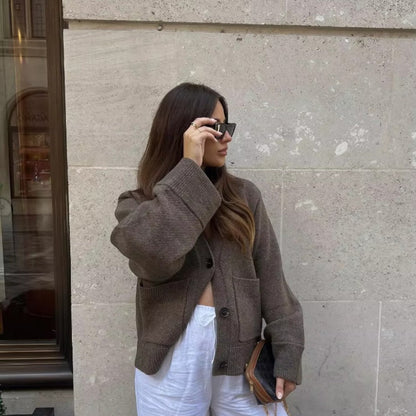 VogeLuxe | Women’s Elegant Cropped Knit Cardigan