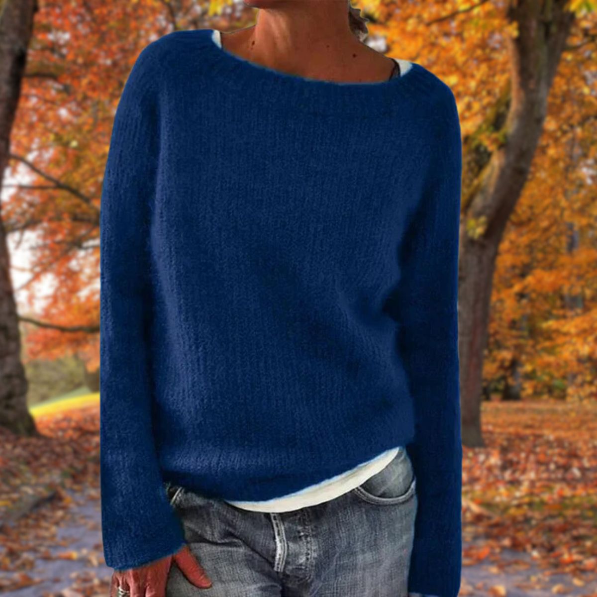 Soft Women's Crew Neck Long Sleeve Knit Sweater