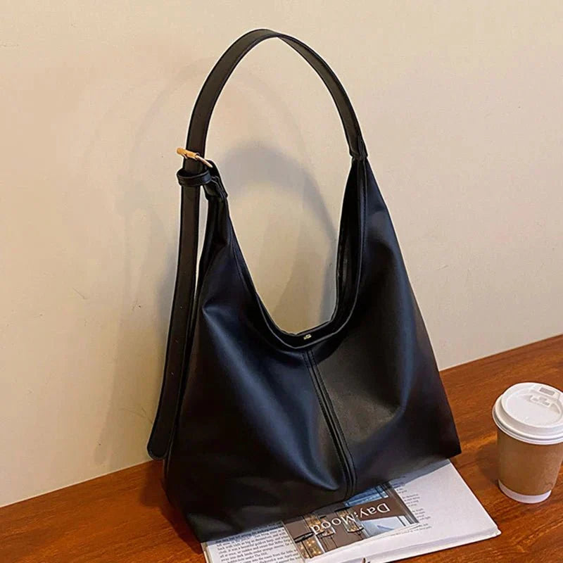 Stylish Women's Daily Shoulder Bag - VogeLuxe