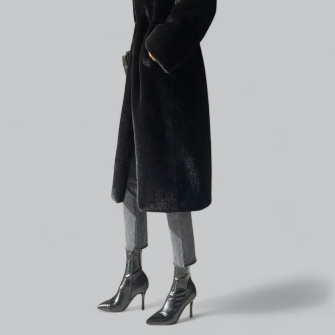 VogeLuxe | Women’s Elegant Fluffy Faux Fur Coat